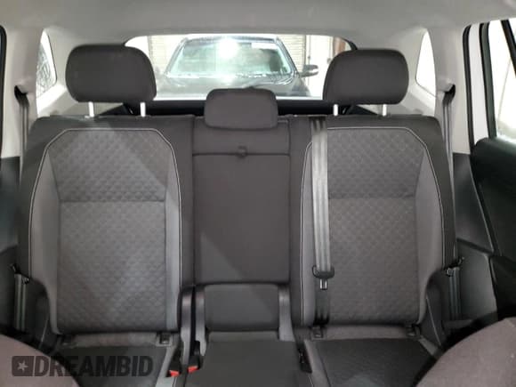 ✅ 2021 Volkswagen Tiguan S • VIN: 3VV0B7AX5MM038357 • Лот: 91984055. Опубликован ранее на Copart с пробегом 46 960 миль. Бесплатный доступ к архиву аукционных продаж из США и подробный отчёт об истории автомобиля на DreamBid. Изображение 10.