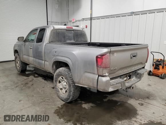 ✅ 2019 Toyota Tacoma SR • VIN: 5TFSX5EN5KX066804 • Lot: 87325724. Wystawiony na Copart z przebiegiem 109 513 mil. Bezpłatny archiwum sprzedaży aukcyjnych z USA i szczegółowy raport historii pojazdu na DreamBid. Zdjęcie 2.