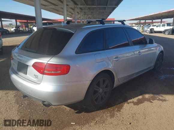 ✅ 2009 Audi A4 Premium • VIN: WAUVF78KX9A218809 • Лот: 43668699. Опубликован ранее на IAAI с пробегом 186 435 миль. Бесплатный доступ к архиву аукционных продаж из США и подробный отчёт об истории автомобиля на DreamBid. Изображение 4.