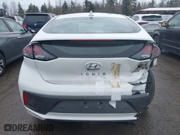 ✅ 2020 Hyundai Ioniq Limited • VIN: KMHC05LC5LU240296 • Lot: 41828416. Wystawiony na IAAI z przebiegiem 71 276 mil. Bezpłatny archiwum sprzedaży aukcyjnych z USA i szczegółowy raport historii pojazdu na DreamBid. Zdjęcie 16.