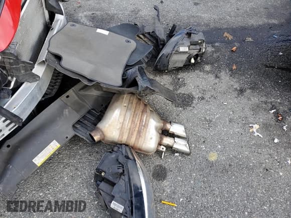 ✅ 2012 Audi S5 Prestige • VIN: WAUVVAFR4CA002879 • Lot: 84630965. Listed on Copart with 90,835 mi. Free auction sales archive from the USA and detailed vehicle history report at DreamBid. Image 12.