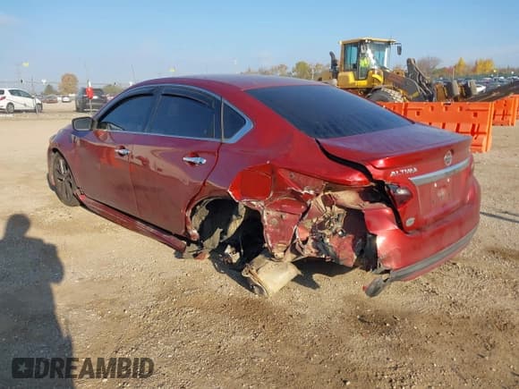 ✅ 2017 Nissan Altima SR • VIN: 1N4AL3AP6HN307993 • Lot: 43589428. Listed on IAAI with 163,380 mi. Free auction sales archive from the USA and detailed vehicle history report at DreamBid. Image 3.