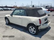 ✅ 2007 MINI Convertible • VIN: WMWRF33567TG17264 • Лот: 63420855. Опубликован ранее на Copart с пробегом 158 997 миль. Бесплатный доступ к архиву аукционных продаж из США и подробный отчёт об истории автомобиля на DreamBid. Изображение 2.