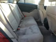 ✅ 2006 Pontiac G6 6-Cyl • VIN: 1G2ZG558864145890 • Lot: 86158295. Wystawiony na Copart z przebiegiem 159 601 mil. Bezpłatny archiwum sprzedaży aukcyjnych z USA i szczegółowy raport historii pojazdu na DreamBid. Zdjęcie 10.