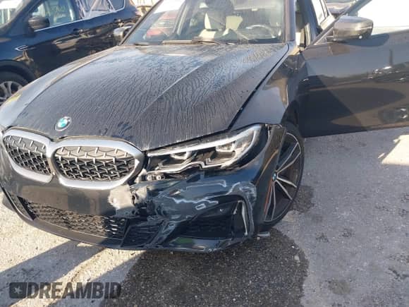 2020 BMW 3 Series M340i xDrive z VIN WBA5U9C0XLA380194, wystawiony jako IAAI lot #43322850 z przebiegiem 91 263 mil mil oraz . Historia ofert i sprzedaży dostępna na DreamBid. Obrazek 6.