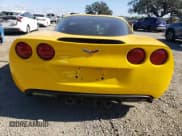 ✅ 2006 Chevrolet Corvette • VIN: 1G1YY25E365105115 • Lot: 86307684. Wystawiony na Copart z przebiegiem Nie podano. Bezpłatny archiwum sprzedaży aukcyjnych z USA i szczegółowy raport historii pojazdu na DreamBid. Zdjęcie 6.