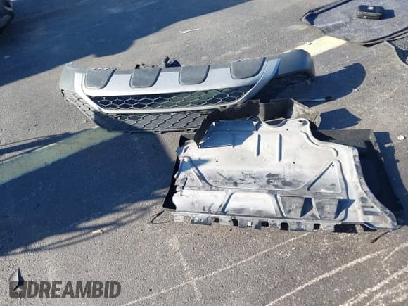 ✅ 2022 Volkswagen Taos SE • VIN: 3VVLX7B2XNM044741 • Лот: 43339726. Опубликован ранее на IAAI с пробегом 96 493 миль. Бесплатный доступ к архиву аукционных продаж из США и подробный отчёт об истории автомобиля на DreamBid. Изображение 12.