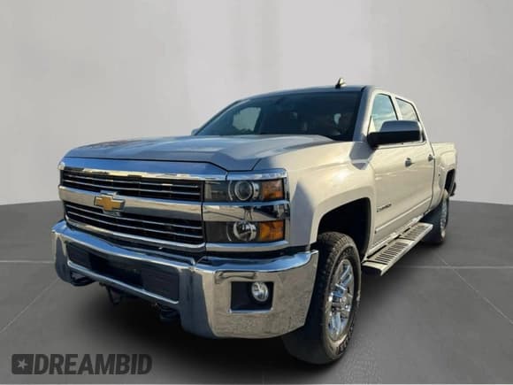 ✅ 2016 Chevrolet Silverado 2500HD LT • VIN: 1GC1KVEG6GF226178 • Лот: 92741095. Опубликован ранее на Copart с пробегом 111 101 миль. Бесплатный доступ к архиву аукционных продаж из США и подробный отчёт об истории автомобиля на DreamBid. Изображение 2.