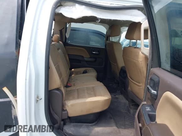 ✅ 2019 GMC Sierra 2500HD Denali • VIN: 1GT12SEY2KF186469 • Lot: 42871802. Listed on IAAI with 247,200 mi. Free auction sales archive from the USA and detailed vehicle history report at DreamBid. Image 8.