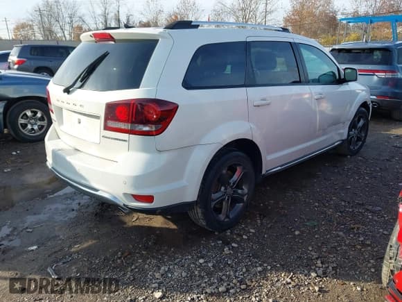 ✅ 2015 Dodge Journey Crossroad • VIN: 3C4PDCGG0FT573578 • Лот: 43761307. Опубликован ранее на IAAI с пробегом 85 566 миль. Бесплатный доступ к архиву аукционных продаж из США и подробный отчёт об истории автомобиля на DreamBid. Изображение 4.