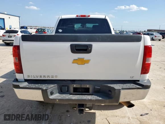 ✅ 2014 Chevrolet Silverado 2500HD LT • VIN: 1GC1KXCG3EF115292 • Лот: 59983045. Опубликован ранее на Copart с пробегом Не указан. Бесплатный доступ к архиву аукционных продаж из США и подробный отчёт об истории автомобиля на DreamBid. Изображение 6.
