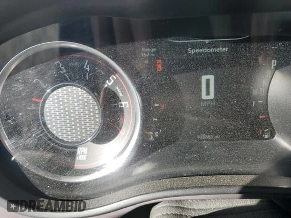 ✅ 2017 Dodge Challenger SXT • VIN: 2C3CDZAG0HH605889 • Lot: 90351165. Wystawiony na Copart z przebiegiem 103 083 mil. Bezpłatny archiwum sprzedaży aukcyjnych z USA i szczegółowy raport historii pojazdu na DreamBid. Zdjęcie 9.