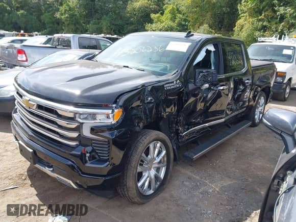 2022 Chevrolet Silverado 1500 High Country с VIN 3GCUDJED5NG534153, выставлен на аукционе IAAI как лот 43206236 с пробегом 32 075 миль миль и . История ставок и продаж доступна на DreamBid. Изображение 2.