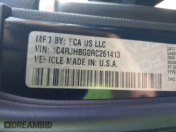 ✅ 2024 Jeep Grand Cherokee Limited • VIN: 1C4RJHBG0RC261413 • Lot: 43690825. Wystawiony na IAAI z przebiegiem 15 483 mil. Bezpłatny archiwum sprzedaży aukcyjnych z USA i szczegółowy raport historii pojazdu na DreamBid. Zdjęcie 9.