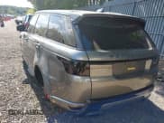 ✅ 2019 Land Rover Range Rover Sport Dynamic • VIN: SALWR2RE1KA818692 • Lot: 43136784. Wystawiony na IAAI z przebiegiem 79 614 mil. Bezpłatny archiwum sprzedaży aukcyjnych z USA i szczegółowy raport historii pojazdu na DreamBid. Zdjęcie 3.