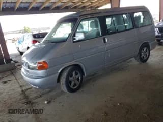 ✅ 2002 Volkswagen EuroVan MV • VIN: WV2NB47082H069960 • Лот: 45790435. Опубликован ранее на Copart с пробегом 203 008 миль. Бесплатный доступ к архиву аукционных продаж из США и подробный отчёт об истории автомобиля на DreamBid. Изображение 1.