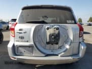 ✅ 2008 Toyota RAV4 Sport • VIN: JTMZK32V286014857 • Lot: 63349275. Listed on Copart with 176,997 mi. Free auction sales archive from the USA and detailed vehicle history report at DreamBid. Image 6.