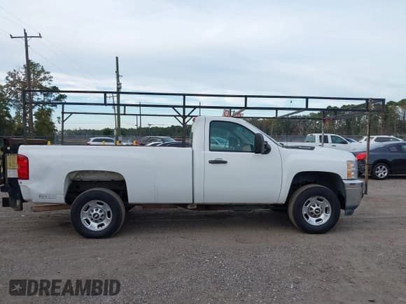 ✅ 2013 Chevrolet Silverado 2500HD Work Truck • VIN: 1GC0CVCG3DF245777 • Lot: 43655870. Listed on IAAI with 288,855 mi. Free auction sales archive from the USA and detailed vehicle history report at DreamBid. Image 13.