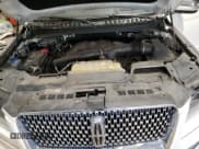 ✅ 2019 Lincoln Navigator Black Label • VIN: 5LMJJ3TT4KEL19103 • Lot: 61081284. Listed on Copart with 58,418 mi. Free auction sales archive from the USA and detailed vehicle history report at DreamBid. Image 12.