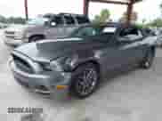 2014 Ford Mustang V6 с VIN 1ZVBP8EM7E5246694, выставлен на аукционе IAAI как лот 43213482 с пробегом 204 803 миль миль и . История ставок и продаж доступна на DreamBid. Изображение 2.