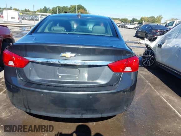 ✅ 2014 Chevrolet Impala LT • VIN: 2G1115SLXE9193219 • Lot: 43448513. Listed on IAAI with 224,522 mi. Free auction sales archive from the USA and detailed vehicle history report at DreamBid. Image 17.