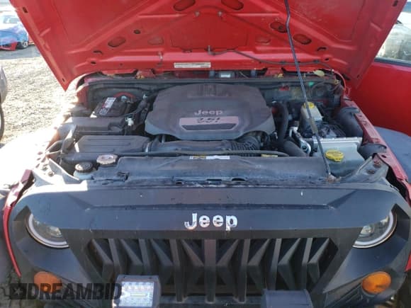 ✅ 2012 Jeep Wrangler Sport • VIN: 1C4AJWAG9CL212222 • Lot: 92911905. Wystawiony na Copart z przebiegiem 183 729 mil. Bezpłatny archiwum sprzedaży aukcyjnych z USA i szczegółowy raport historii pojazdu na DreamBid. Zdjęcie 12.