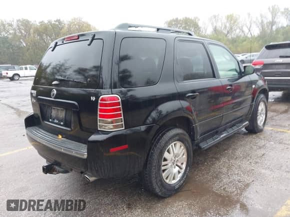2005 Mercury Mariner Luxury с VIN 4M2YU56175DJ04628, выставлен на аукционе IAAI как лот 43513803 с пробегом 139 688 миль миль и . История ставок и продаж доступна на DreamBid. Изображение 4.