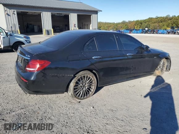 ✅ 2017 Mercedes-Benz E 43 AMG • VIN: WDDZF6EB0HA159860 • Лот: 82495605. Опубликован ранее на Copart с пробегом 124 105 миль. Бесплатный доступ к архиву аукционных продаж из США и подробный отчёт об истории автомобиля на DreamBid. Изображение 3.