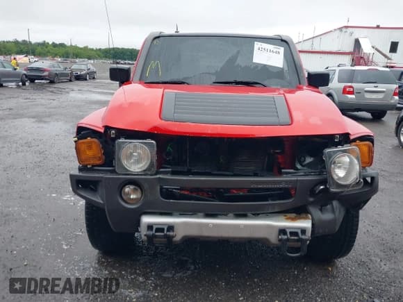 ✅ 2009 Hummer H3 Luxury • VIN: 5GTEN13E998106992 • Lot: 42511648. Listed on IAAI with 236,443 mi. Free auction sales archive from the USA and detailed vehicle history report at DreamBid. Image 12.