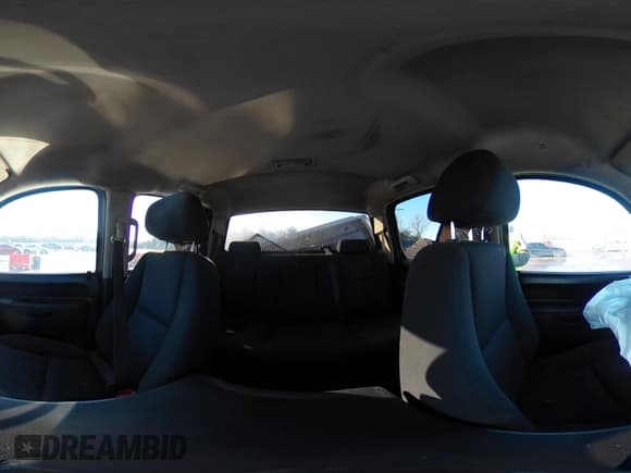 ✅ 2013 Chevrolet Silverado 1500 1HY • VIN: 3GCUKUEJ2DG269624 • Lot: 41655015. Listed on IAAI with 141,564 mi. Free auction sales archive from the USA and detailed vehicle history report at DreamBid. Image 17.