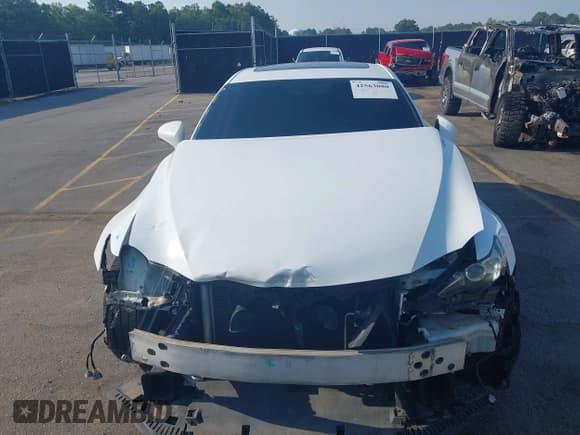 ✅ 2014 Lexus IS 350 • VIN: JTHBE1D25E5006266 • Lot: 42563080. Listed on IAAI with 142,144 mi. Free auction sales archive from the USA and detailed vehicle history report at DreamBid. Image 13.