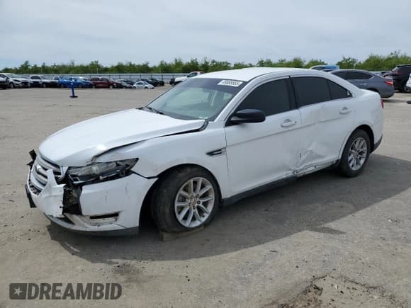 ✅ 2013 Ford Taurus SE • VIN: 1FAHP2D86DG172790 • Лот: 49865555. Опубликован ранее на Copart с пробегом 259 827 миль. Бесплатный доступ к архиву аукционных продаж из США и подробный отчёт об истории автомобиля на DreamBid. Изображение 1.