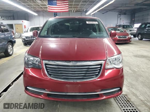 ✅ 2016 Chrysler Town & Country LX • VIN: 2C4RC1AG4GR200573 • Lot: 89528215. Listed on Copart with 89,877 mi. Free auction sales archive from the USA and detailed vehicle history report at DreamBid. Image 5.