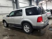 ✅ 2005 Ford Explorer XLT • VIN: 1FMDU73K55UA85828 • Лот: 92712655. Опубликован ранее на Copart с пробегом 158 274 миль. Бесплатный доступ к архиву аукционных продаж из США и подробный отчёт об истории автомобиля на DreamBid. Изображение 2.