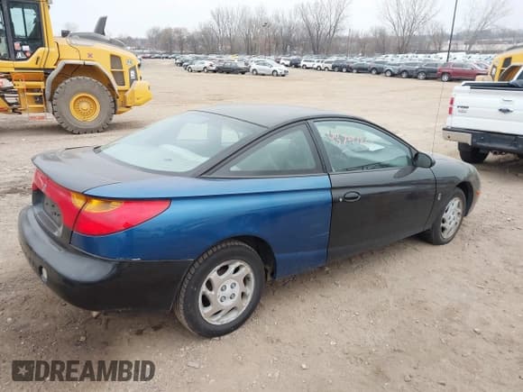 ✅ 2001 Saturn SC • VIN: 1G8ZP12831Z113167 • Лот: 43791854. Опубликован ранее на IAAI с пробегом 187 995 миль. Бесплатный доступ к архиву аукционных продаж из США и подробный отчёт об истории автомобиля на DreamBid. Изображение 4.