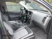 ✅ 2019 Chevrolet Colorado 4WD Z71 • VIN: 1GCPTDE14K1141018 • Лот: 43328790. Опубликован ранее на IAAI с пробегом 183 824 миль. Бесплатный доступ к архиву аукционных продаж из США и подробный отчёт об истории автомобиля на DreamBid. Изображение 5.