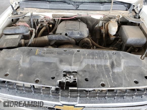 ✅ 2008 Chevrolet Silverado 2500HD Work Truck • VIN: 1GCHC29K98E209181 • Lot: 69439085. Wystawiony na Copart z przebiegiem 387 897 mil. Bezpłatny archiwum sprzedaży aukcyjnych z USA i szczegółowy raport historii pojazdu na DreamBid. Zdjęcie 11.