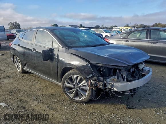 ✅ 2018 Honda Clarity • VIN: JHMZC5F11JC012250 • Лот: 93790105. Опубликован ранее на Copart с пробегом 68 370 миль. Бесплатный доступ к архиву аукционных продаж из США и подробный отчёт об истории автомобиля на DreamBid. Изображение 4.