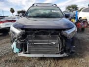 ✅ 2025 Toyota RAV4 SE • VIN: JTMCB3FV1SD243128 • Лот: 81126925. Опубликован ранее на Copart с пробегом 21 466 миль. Бесплатный доступ к архиву аукционных продаж из США и подробный отчёт об истории автомобиля на DreamBid. Изображение 5.