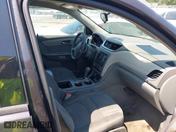 2017 Chevrolet Traverse LS с VIN 1GNKVFKD6HJ201654, выставлен на аукционе IAAI как лот 43104251 с пробегом 109 974 миль миль и . История ставок и продаж доступна на DreamBid. Изображение 5.