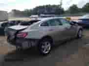 2022 Chevrolet Malibu LT z VIN 1G1ZD5ST6NF185443, wystawiony jako Copart lot #81672535 z przebiegiem Nie podano mil oraz Szkoda całkowita • Salvage title. Historia ofert i sprzedaży dostępna na DreamBid. Obrazek 3.