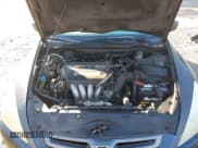 ✅ 2004 Honda Accord EX • VIN: 1HGCM56714A028250 • Lot: 43591866. Listed on IAAI with 305,051 mi. Free auction sales archive from the USA and detailed vehicle history report at DreamBid. Image 10.