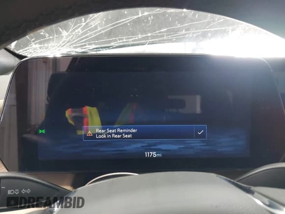 ✅ 2026 Chevrolet Equinox LS • VIN: 3GNAXSEG8TL211768 • Lot: 43141806. Wystawiony na IAAI z przebiegiem 1 175 mil. Bezpłatny archiwum sprzedaży aukcyjnych z USA i szczegółowy raport historii pojazdu na DreamBid. Zdjęcie 7.