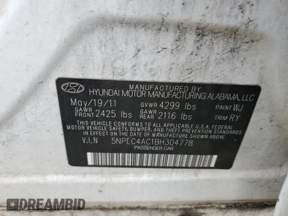 ✅ 2011 Hyundai Sonata SE • VIN: 5NPEC4AC1BH304778 • Lot: 52508974. Listed on Copart with Not provided. Free auction sales archive from the USA and detailed vehicle history report at DreamBid. Image 12.