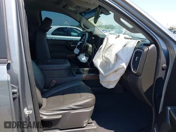 ✅ 2019 Chevrolet Silverado 1500 LT Trail Boss • VIN: 3GCPYFED3KG218678 • Лот: 42990204. Опубликован ранее на IAAI с пробегом 104 834 миль. Бесплатный доступ к архиву аукционных продаж из США и подробный отчёт об истории автомобиля на DreamBid. Изображение 5.