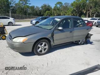 ✅ 2003 Ford Taurus SES Standard • VIN: 1FAFP55UX3A279072 • Лот: 92516775. Опубликован ранее на Copart с пробегом 167 397 миль. Бесплатный доступ к архиву аукционных продаж из США и подробный отчёт об истории автомобиля на DreamBid. Изображение 1.