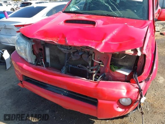 ✅ 2008 Toyota Tacoma PreRunner • VIN: 5TEKU72N98Z511765 • Lot: 43560318. Wystawiony na IAAI z przebiegiem 166 084 mil. Bezpłatny archiwum sprzedaży aukcyjnych z USA i szczegółowy raport historii pojazdu na DreamBid. Zdjęcie 18.