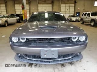 ✅ 2019 Dodge Challenger GT • VIN: 2C3CDZKG0KH604120 • Lot: 60285894. Wystawiony na Copart z przebiegiem 103 748 mil. Bezpłatny archiwum sprzedaży aukcyjnych z USA i szczegółowy raport historii pojazdu na DreamBid. Zdjęcie 5.