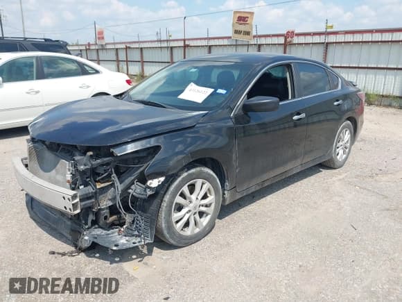 ✅ 2014 Nissan Altima S • VIN: 1N4AL3AP3EC142623 • Lot: 43126122. Wystawiony na IAAI z przebiegiem 152 098 mil. Bezpłatny archiwum sprzedaży aukcyjnych z USA i szczegółowy raport historii pojazdu na DreamBid. Zdjęcie 2.