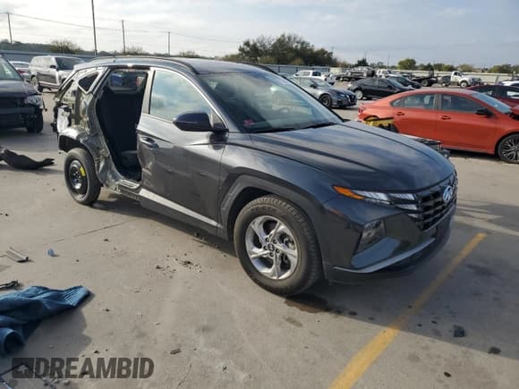 ✅ 2022 Hyundai Tucson SEL • VIN: 5NMJB3AE7NH016486 • Lot: 77668014. Wystawiony na Copart z przebiegiem 53 463 mil. Bezpłatny archiwum sprzedaży aukcyjnych z USA i szczegółowy raport historii pojazdu na DreamBid. Zdjęcie 4.